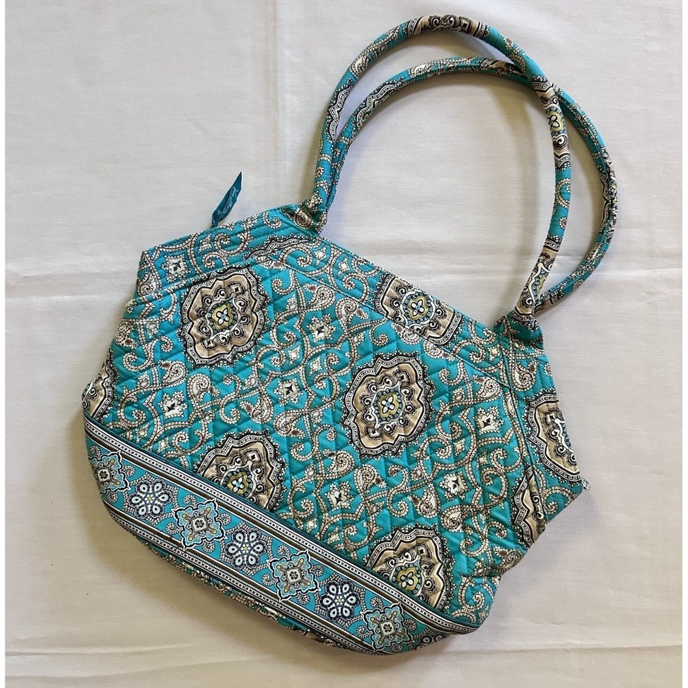 Vera Bradley‎ Retired Totally Turquoise Angle Tote quilted bag Tan Medallions